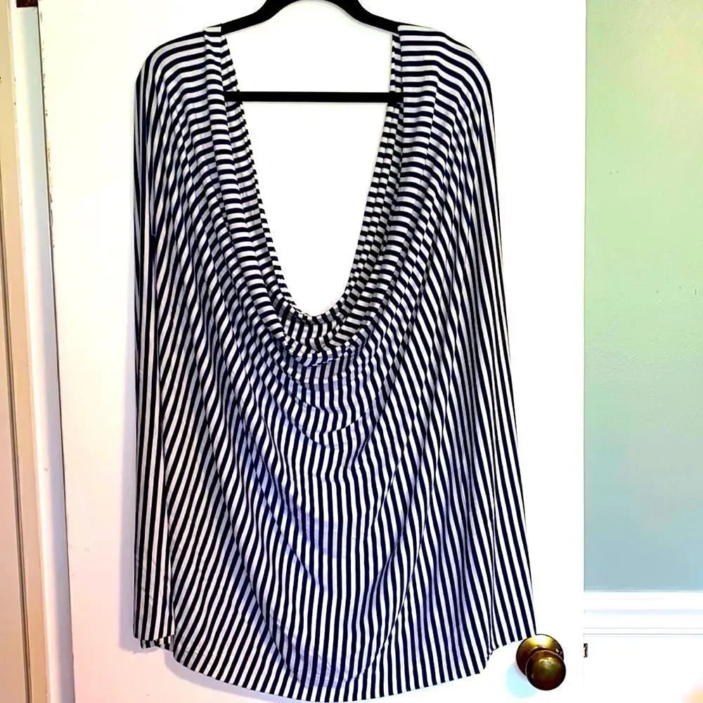 Calvin Klein navy & white stripe soft infinity